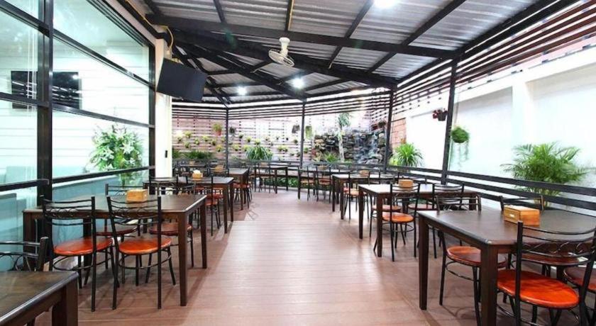 Thanburi Hotel Udon Thani Exterior photo