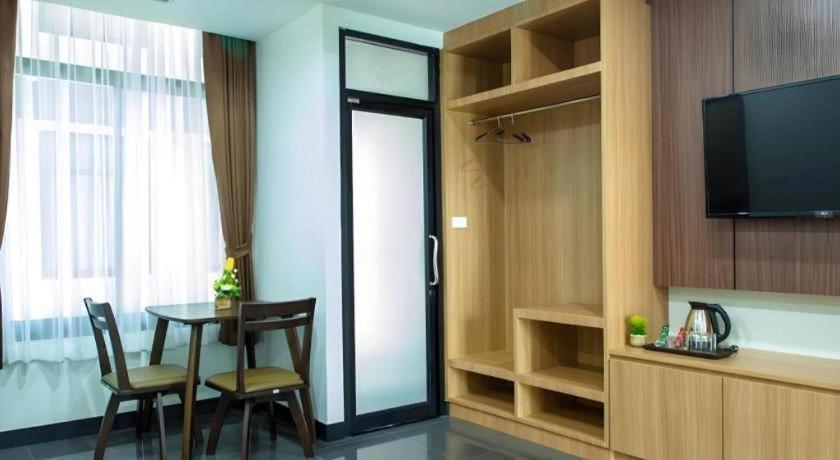 Thanburi Hotel Udon Thani Exterior photo