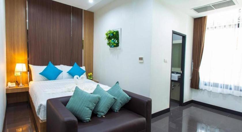 Thanburi Hotel Udon Thani Exterior photo
