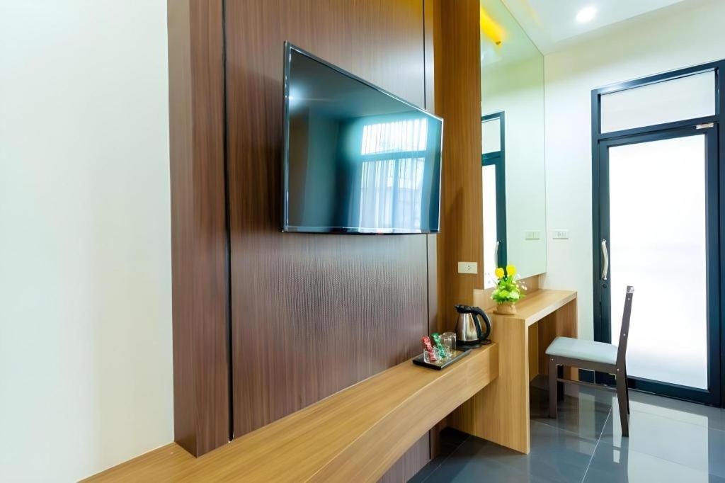Thanburi Hotel Udon Thani Exterior photo