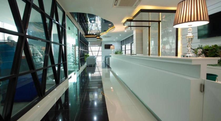Thanburi Hotel Udon Thani Exterior photo
