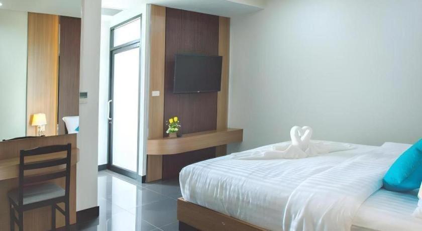 Thanburi Hotel Udon Thani Exterior photo